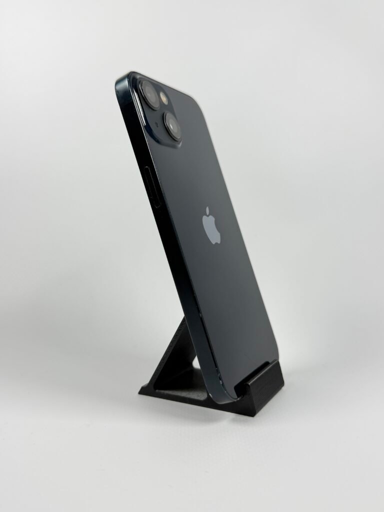 Refurbished iPhone 13 128GB