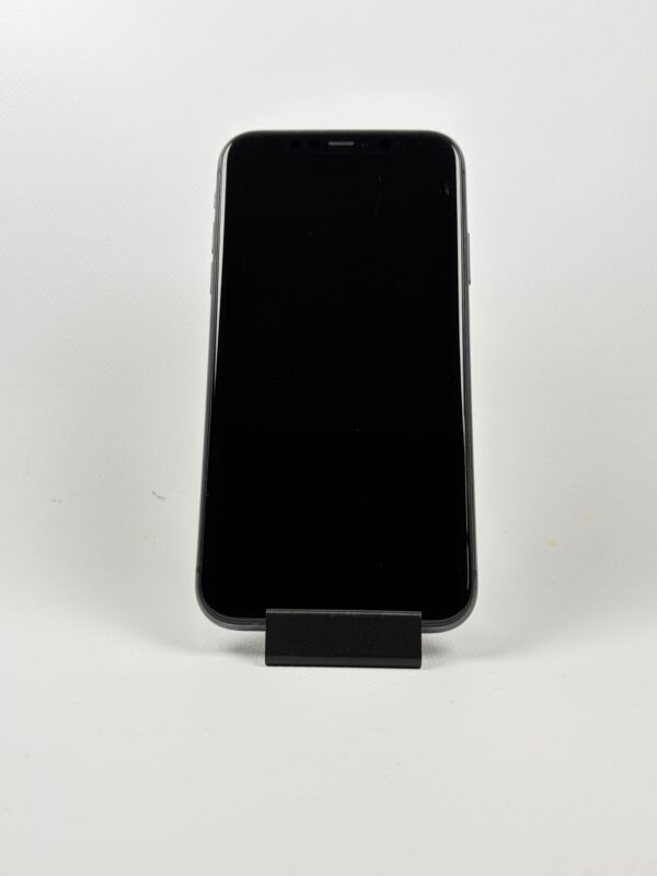 Refurbished iPhone 11 64GB