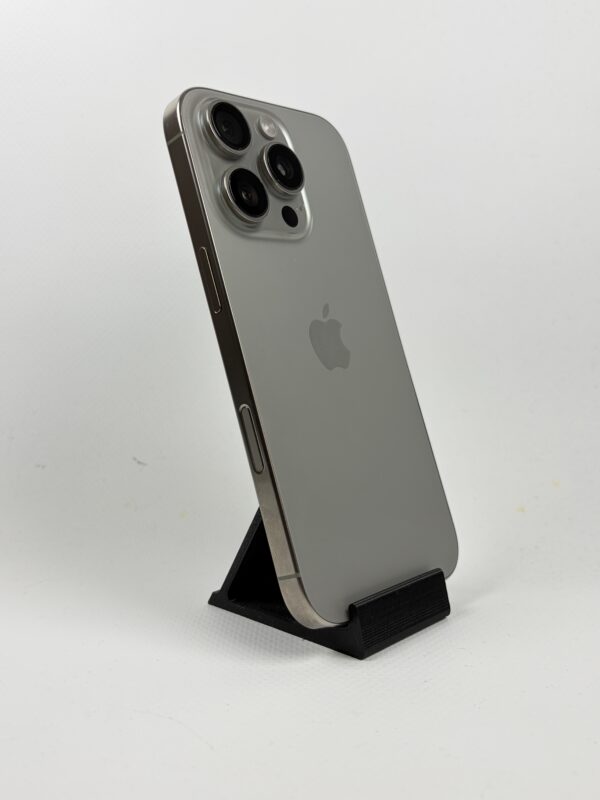 Refurbished iPhone 16 Pro 128GB
