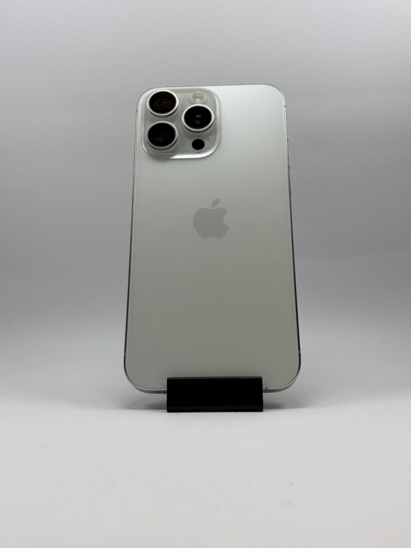 Refurbished iPhone 15 Pro Max 256GB