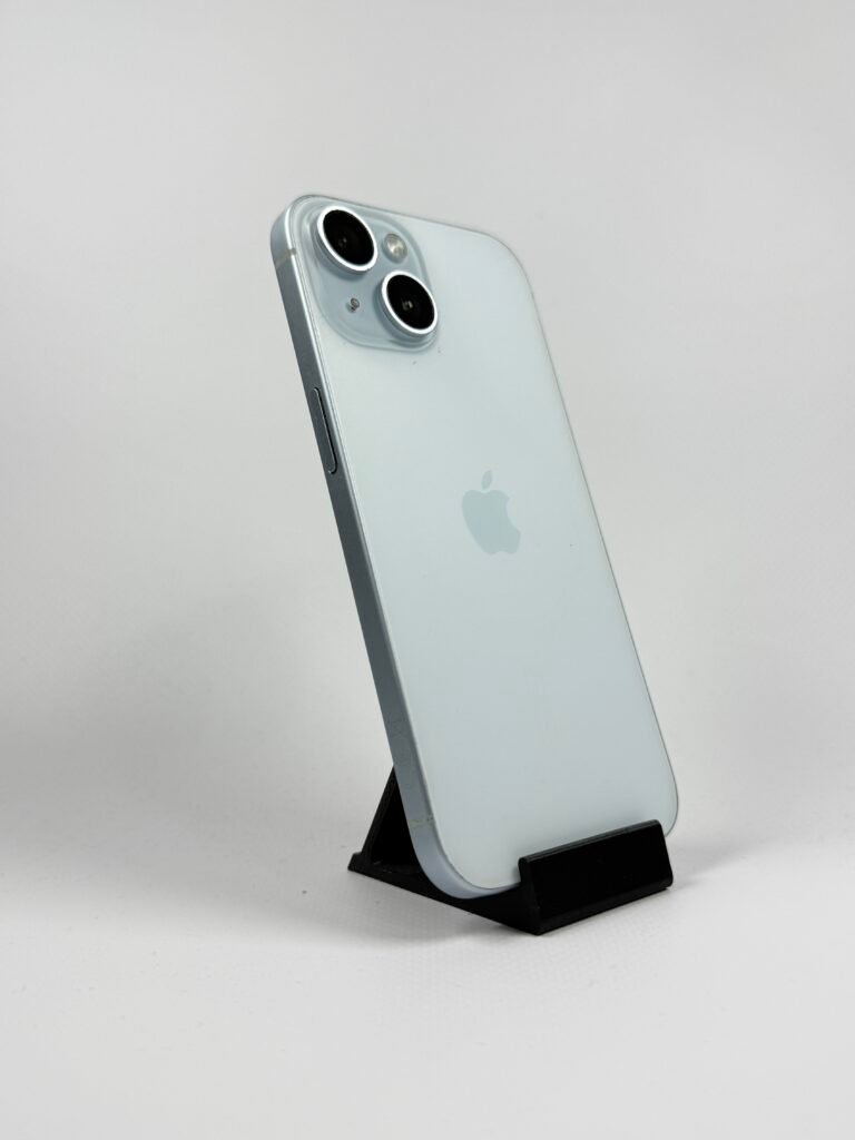 Refurbished iPhone 15 128GB