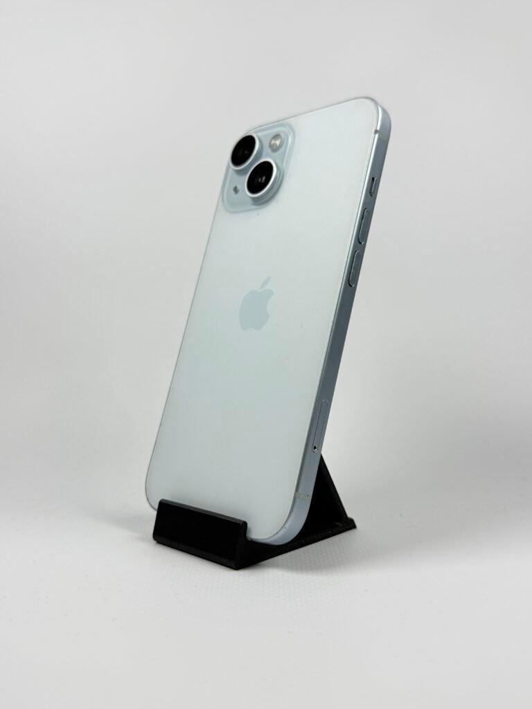 Refurbished iPhone 15 128GB