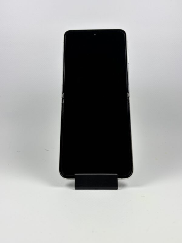 Refurbished Samsung Galaxy Z Flip 5 256GB