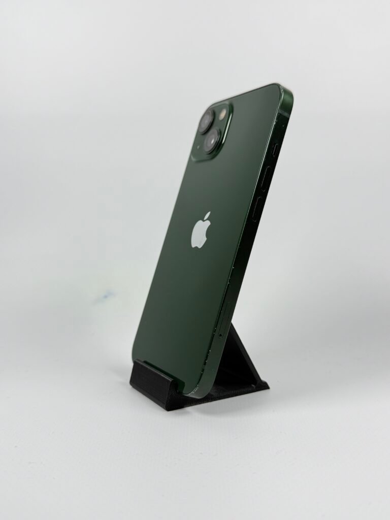 Refurbished iPhone 13 128GB